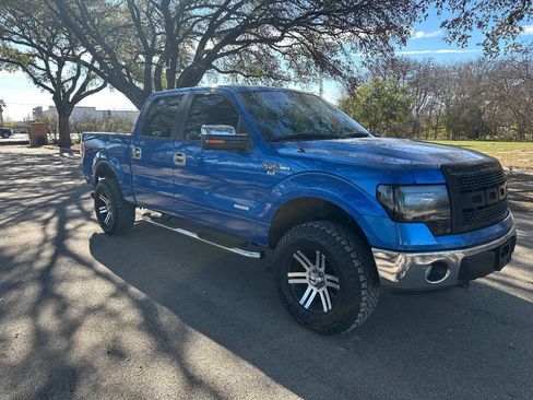 Used 2013 Ford F150 XLT image 2