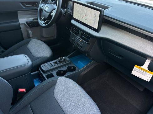 New 2026 Ford Maverick XLT image 14