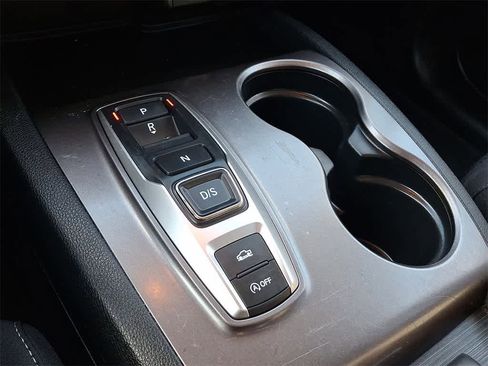 Used 2020 Honda Ridgeline Sport image 4