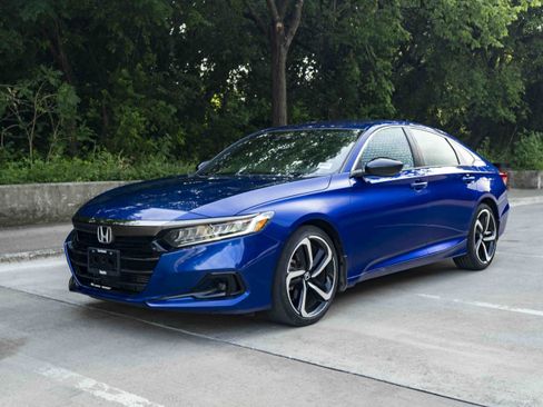 Used 2021 Honda Accord Sport image 5