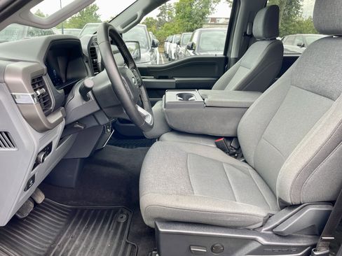 Used 2024 Ford F150 XLT image 14