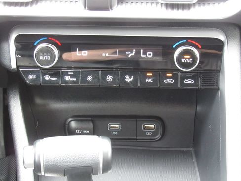 Used 2024 Kia K5 GT-Line FWD image 28