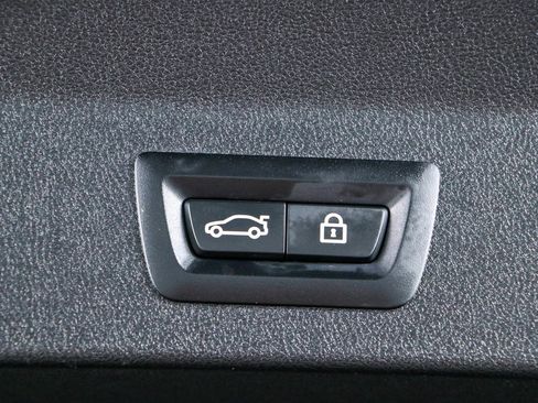 Used 2022 BMW X3 sDrive30i w/ Premium Package 2 RWD image 30