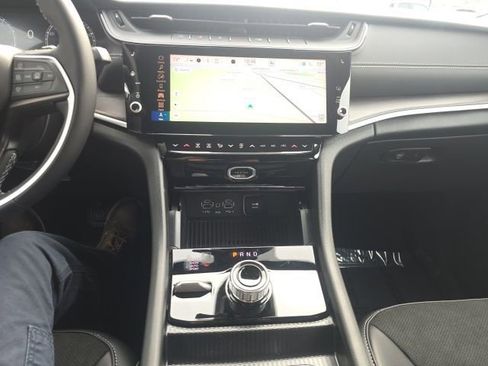 New 2026 Jeep Grand Cherokee L 4WD image 24