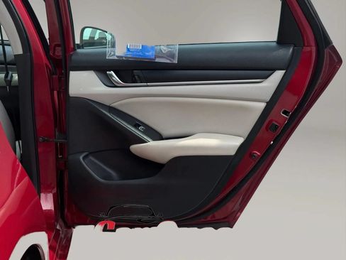 Used 2019 Honda Accord LX image 16