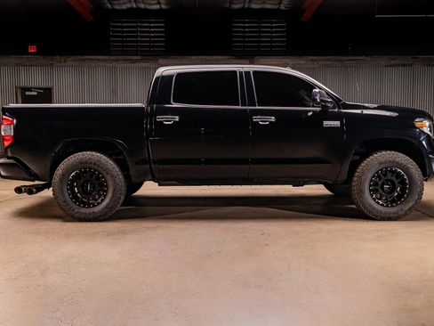 Used 2017 Toyota Tundra Platinum AWD/4WD image 10