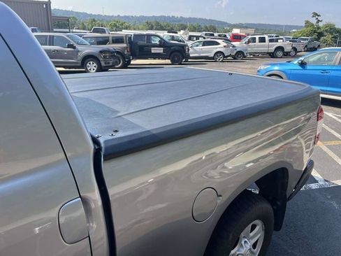 Used 2015 Toyota Tundra SR AWD/4WD image 12