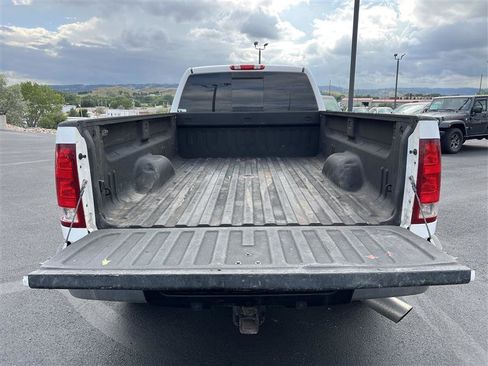 Used 2007 GMC Sierra 2500 SLT w/ Z71 Off-Road Package image 7
