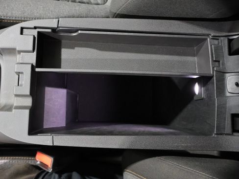 Used 2024 Chevrolet Equinox LT w/ LPO, Floor Liner Package FWD image 34