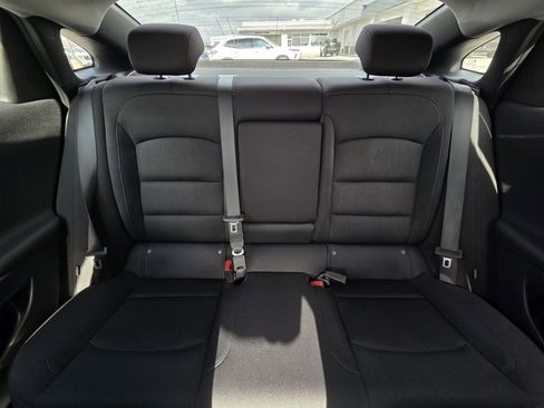 Used 2023 Chevrolet Malibu LT image 28