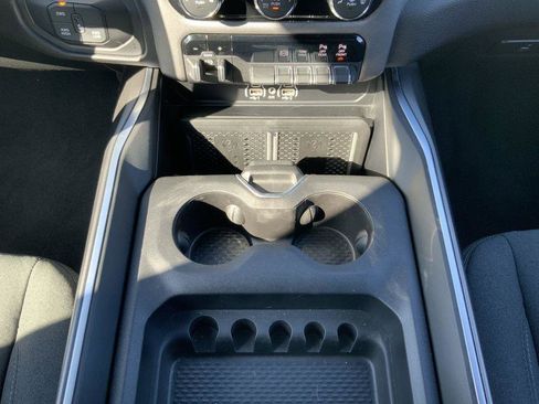 Used 2025 RAM 3500 Big Horn image 53