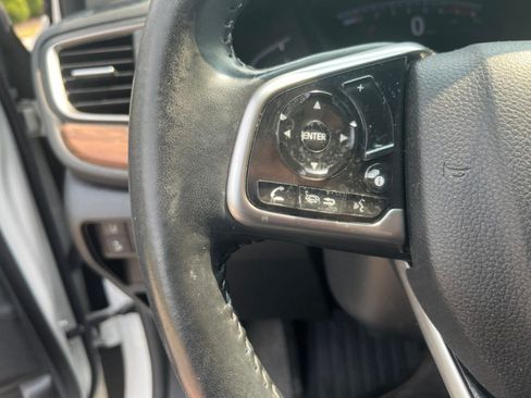 Used 2019 Honda CR-V Touring image 14