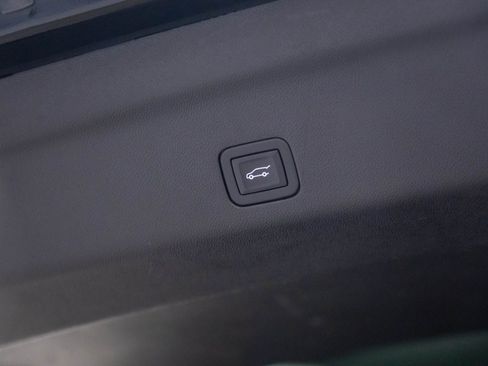 Used 2024 GMC Yukon Denali Ultimate image 35