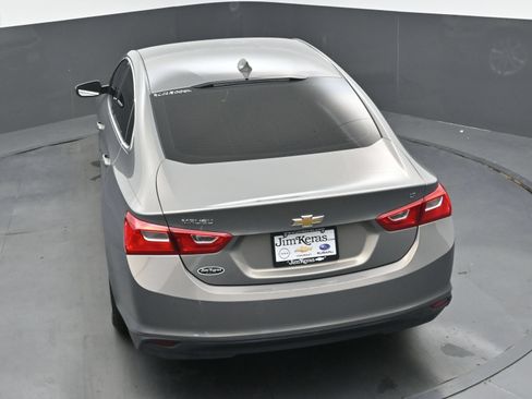Used 2018 Chevrolet Malibu LT w/ Driver Confidence Package FWD image 33