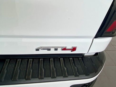 Used 2025 GMC Sierra 2500 AT4 AWD/4WD image 47