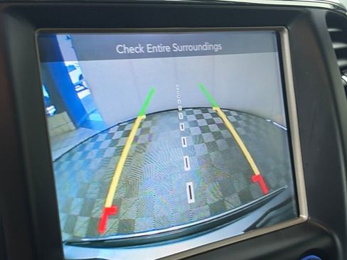 Used 2016 Jeep Grand Cherokee Overland image 21