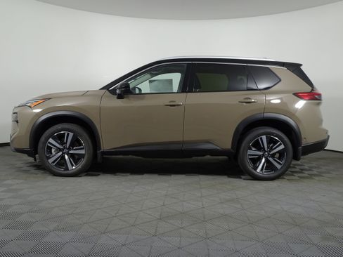 New 2025 Nissan Rogue SL w/ Tech Package image 16