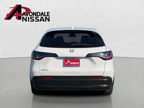 Used 2025 Honda HR-V LX image 5
