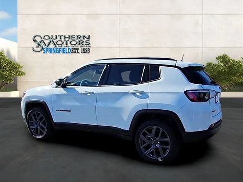 New 2026 Jeep Compass Latitude AWD/4WD image 28
