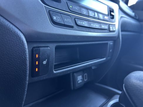 Used 2019 Honda Pilot EX-L image 25