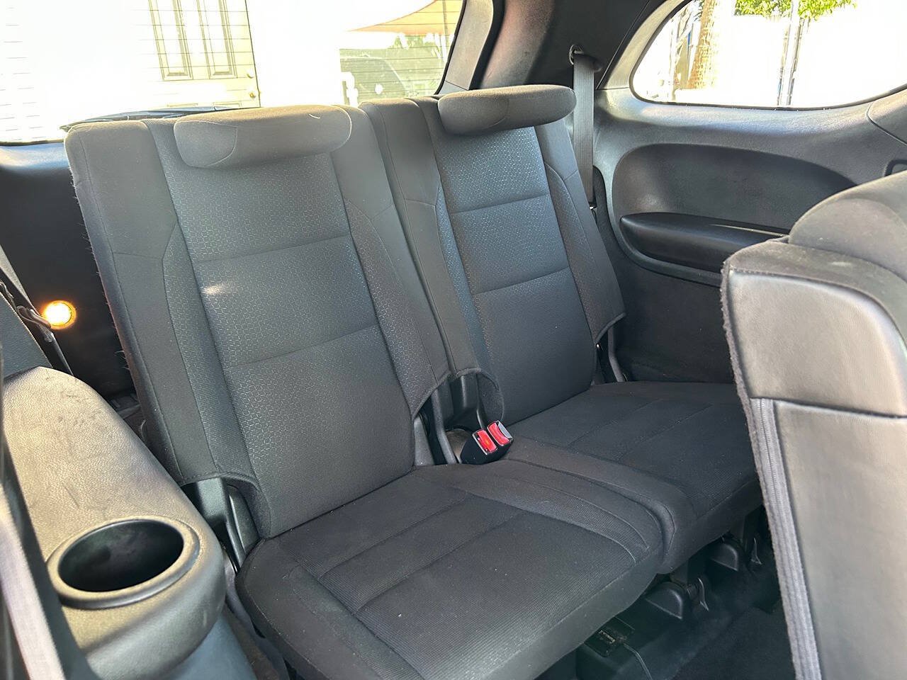 Used 2017 Dodge Durango SXT w/ 3rd Row Seating Group RWD image 12