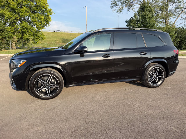 New 2027 Mercedes-Benz GLS 450 4MATIC image 2