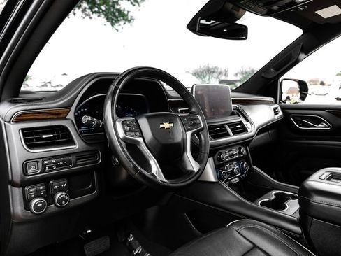 Used 2023 Chevrolet Tahoe Premier w/ LPO, Illumination Package image 2