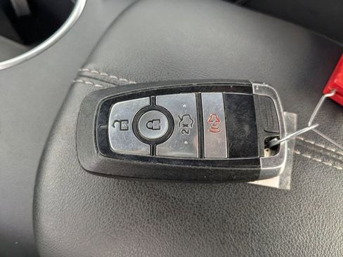 Used 2024 Ford Mustang Coupe image 25