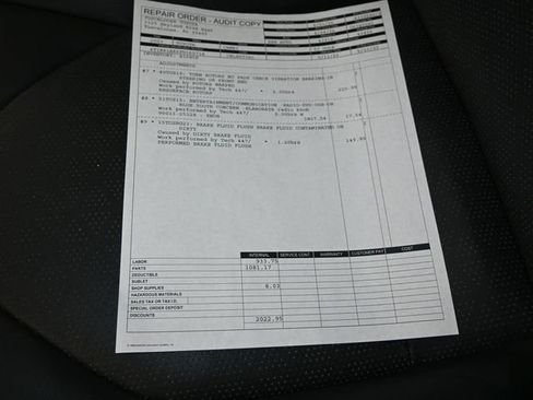 Used 2023 Toyota Camry XSE image 4