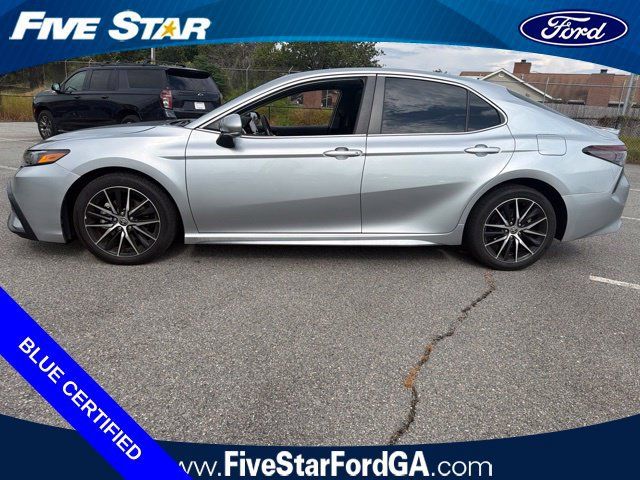Used 2023 Toyota Camry SE FWD image 6
