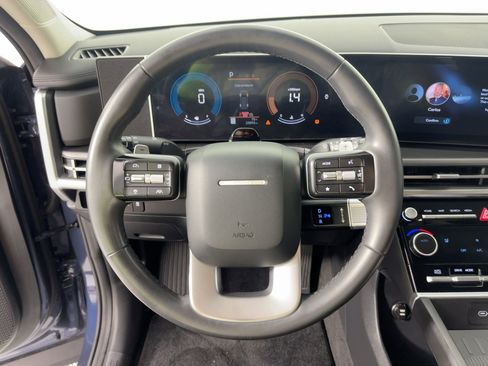 Used 2025 Hyundai Santa Fe SEL image 17