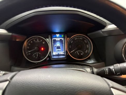 Used 2023 Toyota Tacoma SR5 w/ Technology Package AWD/4WD image 26