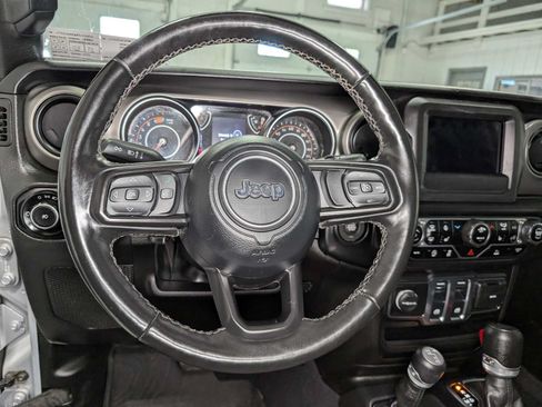 Used 2023 Jeep Wrangler Sport AWD/4WD image 36