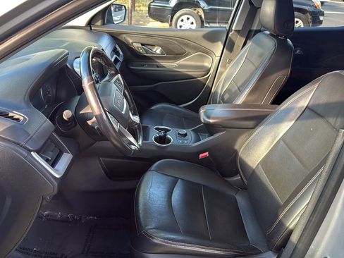 Used 2019 GMC Terrain SLT w/ Preferred Package AWD/4WD image 14