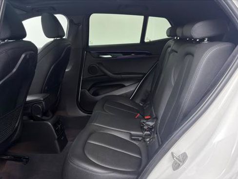 Used 2022 BMW X2 sDrive28i w/ Convenience Package FWD image 17