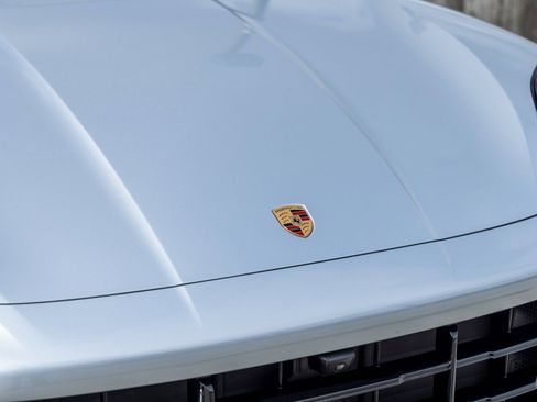 Certified 2025 Porsche Cayenne image 15