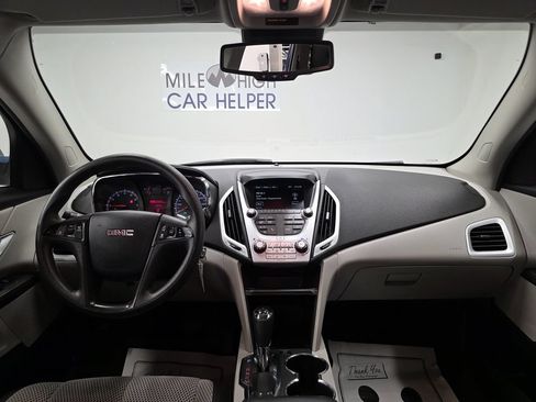Used 2017 GMC Terrain SLE AWD/4WD image 16