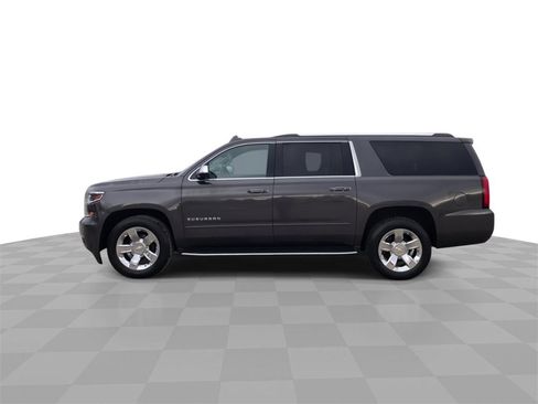 Used 2018 Chevrolet Suburban Premier w/ Max Trailering Package image 5