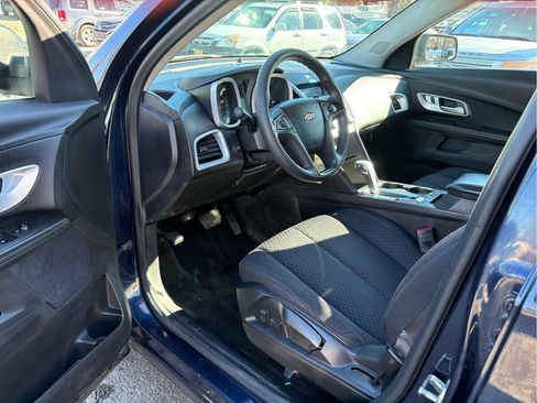 Used 2015 Chevrolet Equinox LS image 14