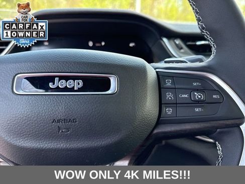 Used 2025 Jeep Grand Cherokee Limited image 39