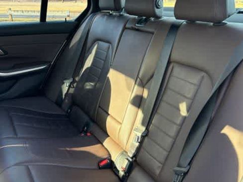 Used 2020 BMW 330i xDrive Sedan w/ Premium Package image 13