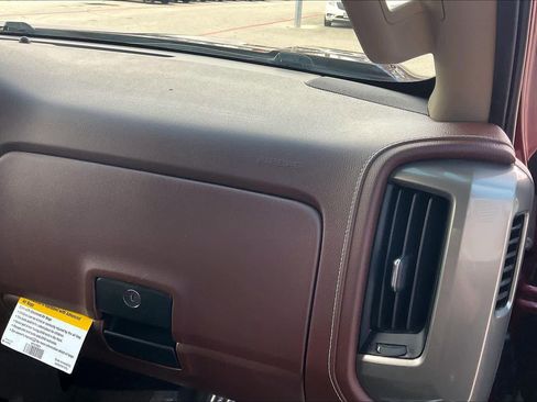 Used 2017 Chevrolet Silverado 1500 High Country image 18