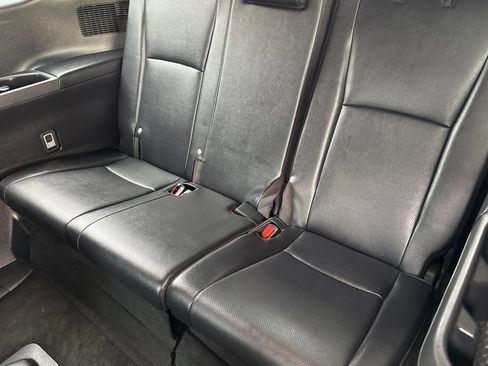 Used 2024 Toyota Grand Highlander AWD image 19