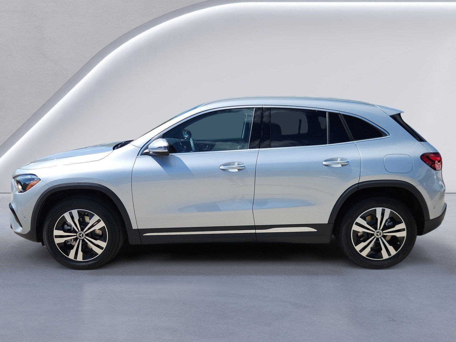 New 2026 Mercedes-Benz GLA 250 4MATIC image 6