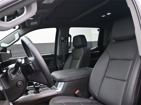 Used 2026 GMC Sierra 1500 SLT w/ SLT Premium Plus Package image 8