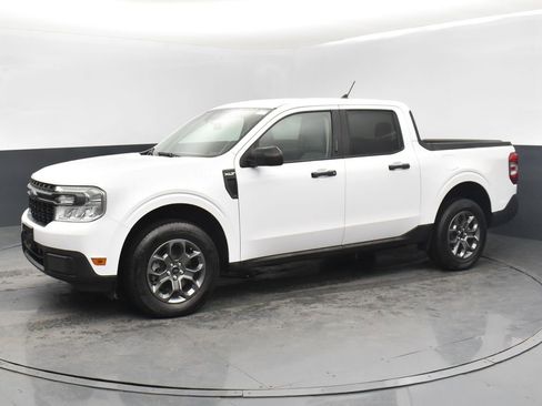 Used 2022 Ford Maverick XLT image 1