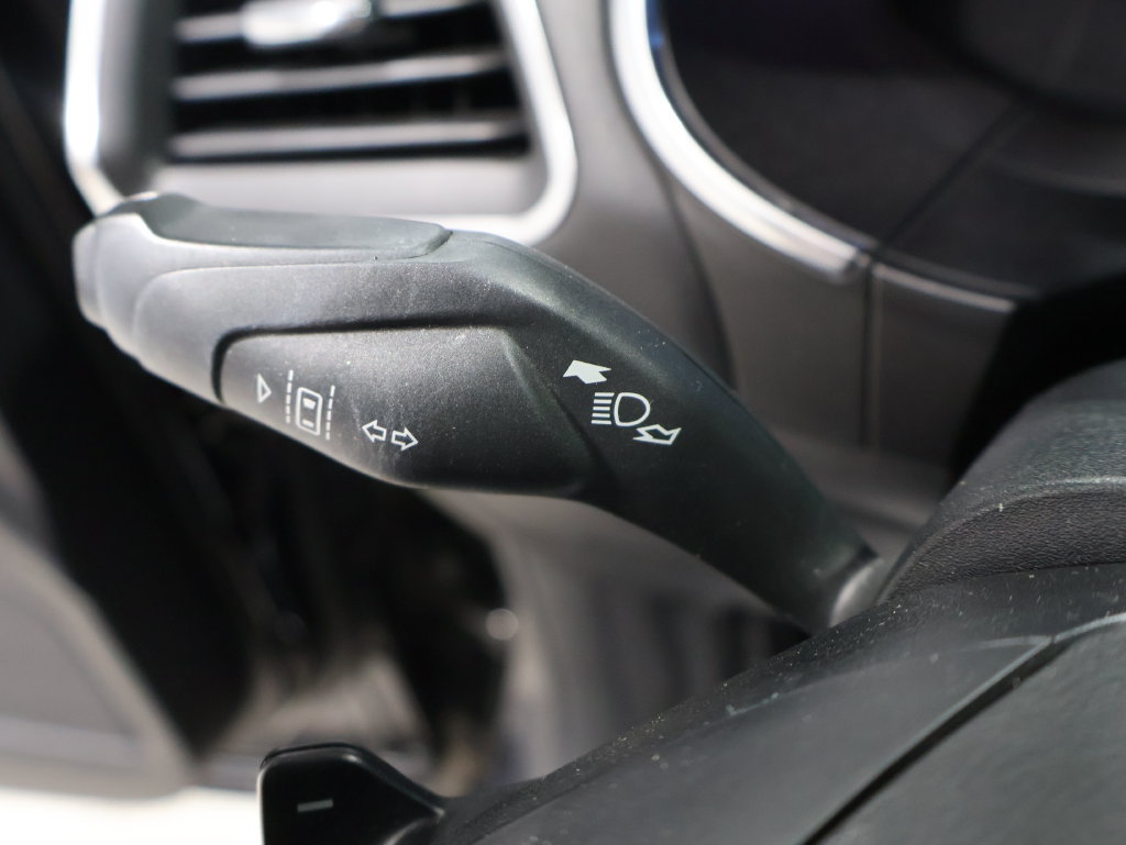 Used 2020 Ford Edge Titanium w/ Equipment Group 301A AWD/4WD image 39