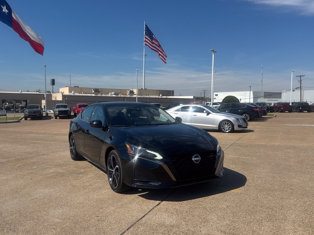 Certified 2024 Nissan Altima 2.5 SR FWD image 2