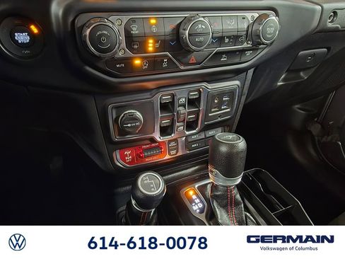 Used 2020 Jeep Gladiator Rubicon w/ Cold Weather Group image 31