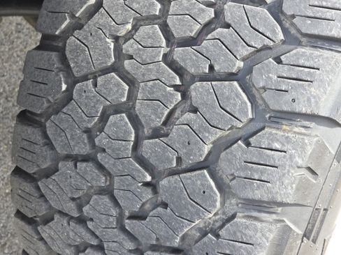 Used 2021 Ford F150 Lariat w/ Equipment Group 502A High image 16